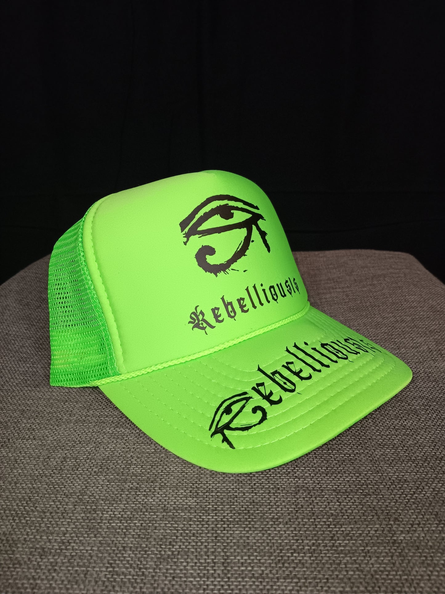 *PRE-ORDEN* Gorra de camionero Rebellious1s